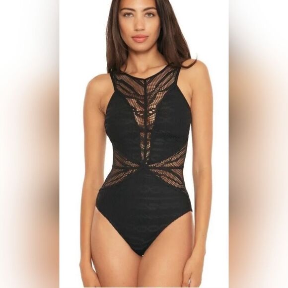 BECCA Color Play Savannah Crochet One Piece Swimsuit NWOT size Small Black - Picture 1 of 5